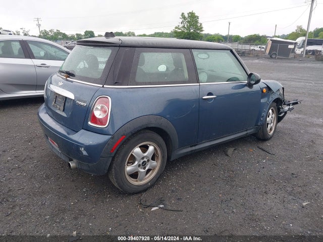 2011 MINI COOPER WMWSU3C59BT093265 Photo 3