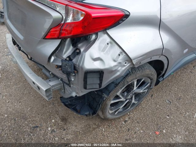 NMTKHMBX6JR039398 Toyota C-hr Xle Premium