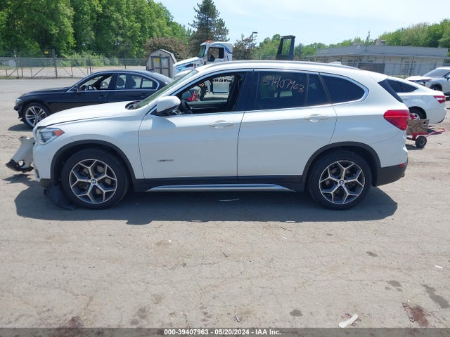 BMW X1 Xdrive28i 2017 WBXHT3C33H5F80429 Image 14