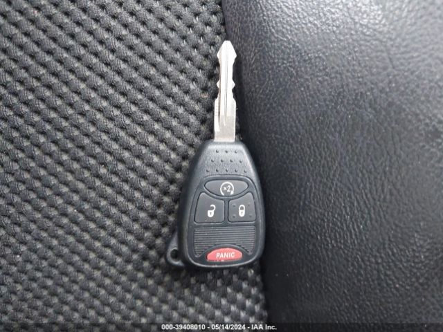 1C4NJDEB2FD280042 Jeep Compass Latitude