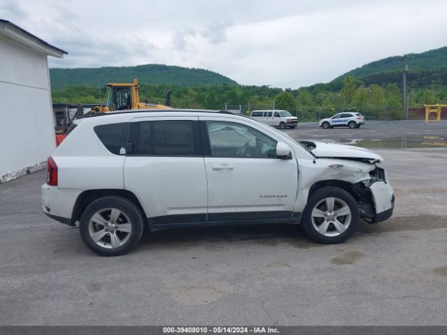 1C4NJDEB2FD280042 Jeep Compass Latitude