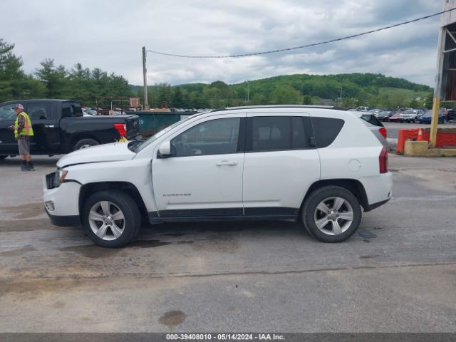 1C4NJDEB2FD280042 Jeep Compass Latitude