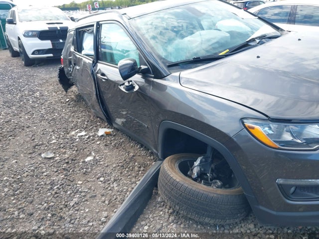 3C4NJDBB7MT568666 Jeep Compass Altitude 4x4