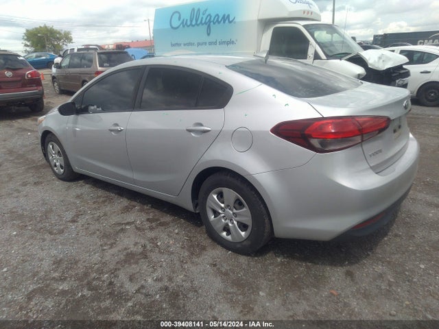 KIA FORTE LX 2017 3KPFL4A74HE100528 Image 3