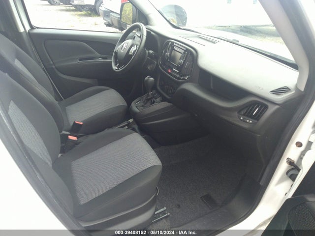 RAM Promaster City Tradesman 2015 ZFBERFATXF6A77672 Image 5
