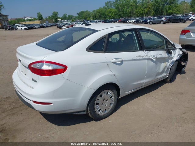 Ford FIESTA S 2014 3FADP4AJ3EM244652 Image 4