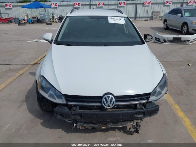 3VWCA7AU2FM504427 Volkswagen Golf Sportwagen Tdi S 4-door