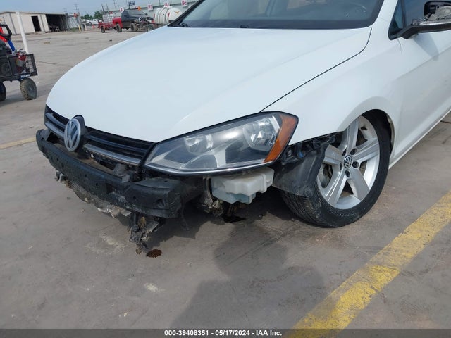 3VWCA7AU2FM504427 Volkswagen Golf Sportwagen Tdi S 4-door