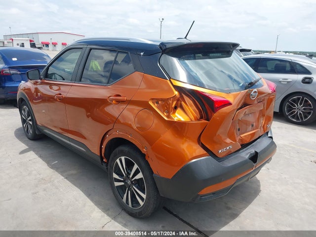 Nissan KICKS SR 2019 3N1CP5CU7KL545903 Image 3