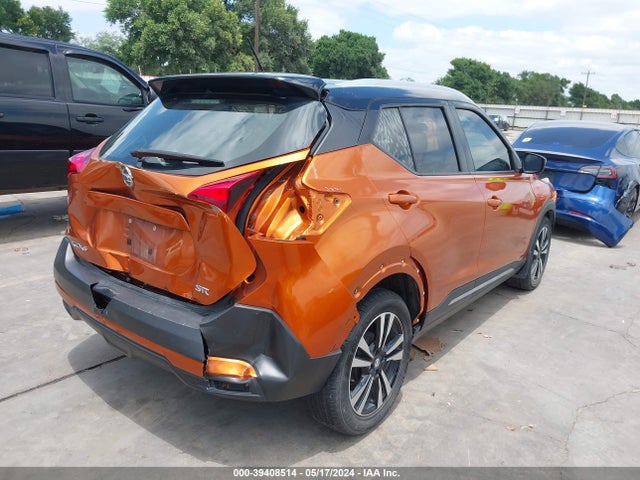 Nissan KICKS SR 2019 3N1CP5CU7KL545903 Image 4