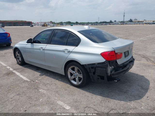 WBA3A5C59FF609718 BMW 328I