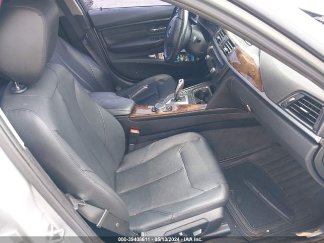 WBA3A5C59FF609718 BMW 328I