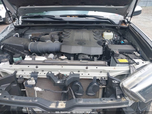 Toyota 4RUNNER SR5 2020 JTEBU5JR4L5799274 Image 10