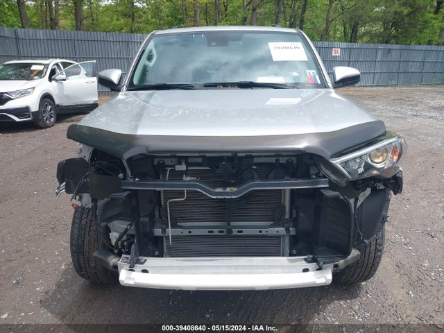 Toyota 4RUNNER SR5 2020 JTEBU5JR4L5799274 Image 12