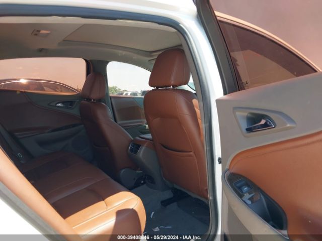 1G1ZH5SXXGF316593 Chevrolet Malibu Premier