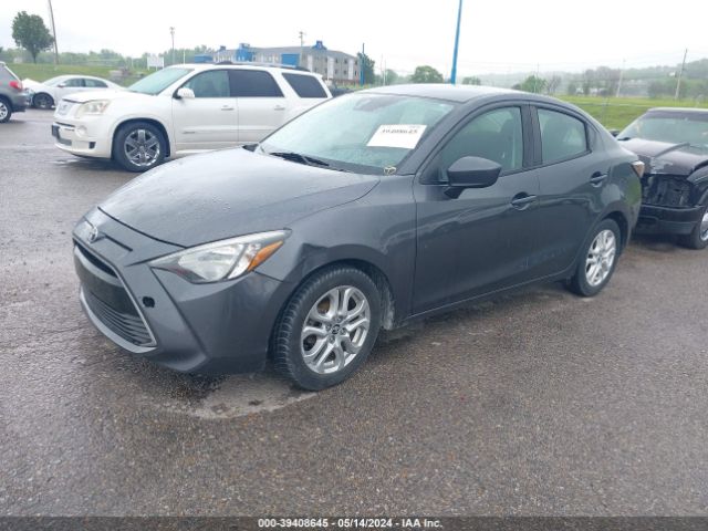 3MYDLBYV5JY312456 Toyota YARIS IA