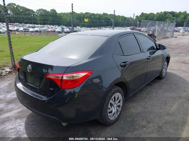 Toyota COROLLA LE 2018 2T1BURHEXJC082280 Image 4