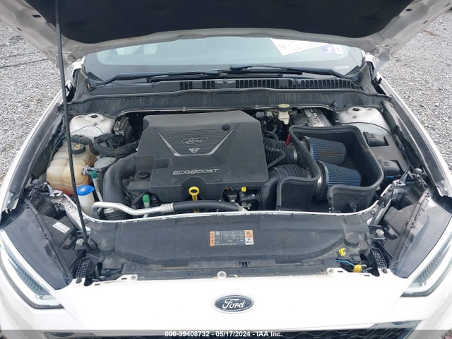 3FA6P0VP8HR334094 Ford Fusion Sport
