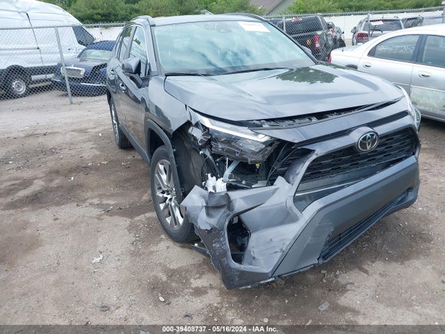 Toyota Rav4 Xle Premium 2022 2T3A1RFV7NC309512 Image 1