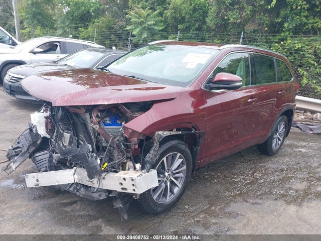 Toyota Highlander Xle 2017 5TDKZRFH6HS213382 Image 2