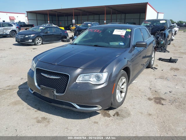 2C3CCAAG1FH887221 Chrysler 300 Limited