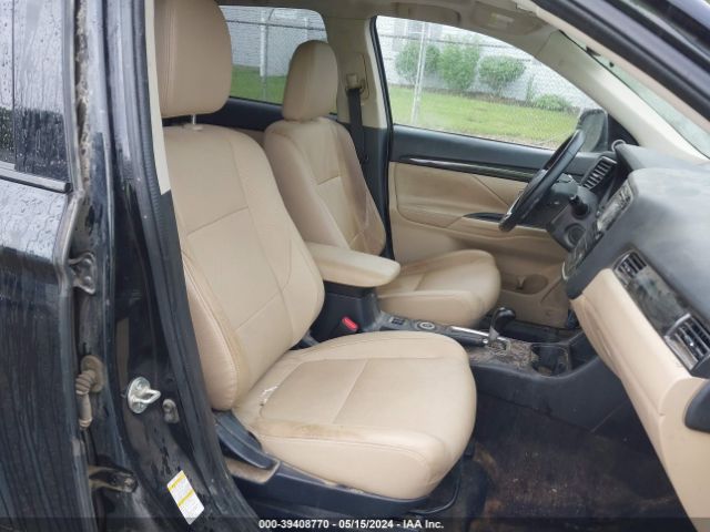 JA4AZ3A33GZ037676 Mitsubishi Outlander Sel