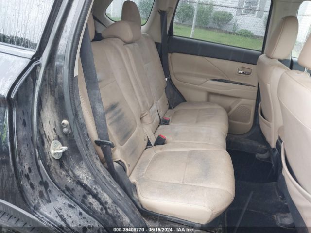 JA4AZ3A33GZ037676 Mitsubishi Outlander Sel