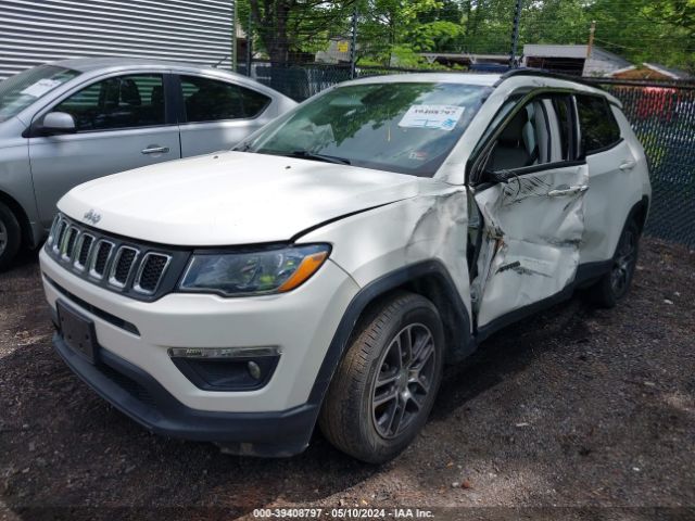 3C4NJCBB2KT755868 Jeep Compass Sun And Wheel Fwd