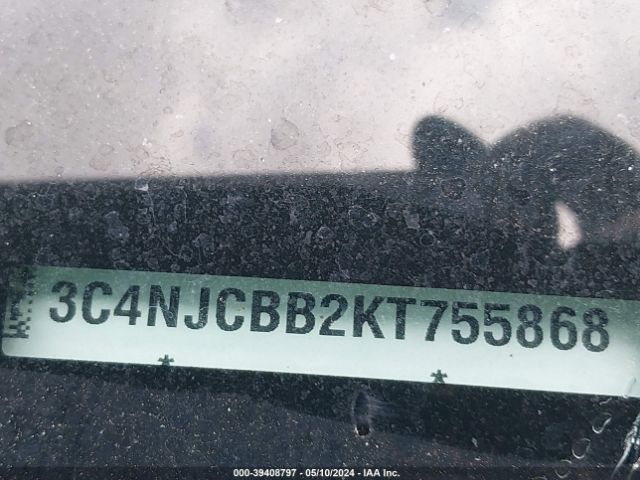 3C4NJCBB2KT755868 Jeep Compass Sun And Wheel Fwd