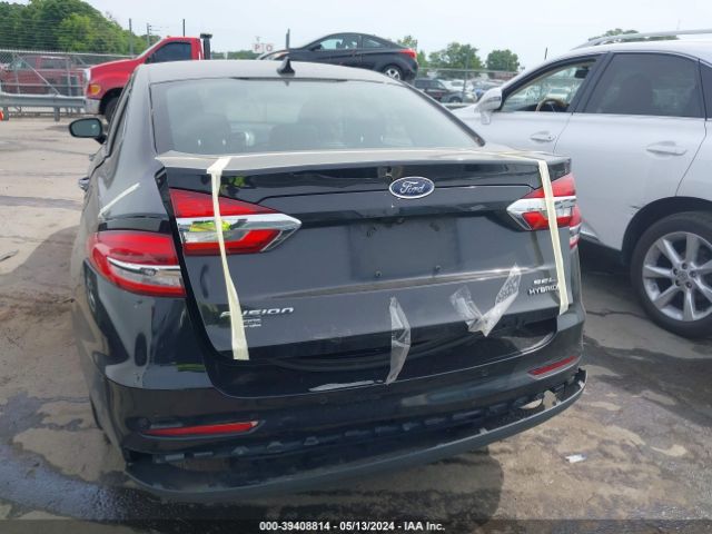 3FA6P0MU4KR182572 Ford Fusion Hybrid Sel