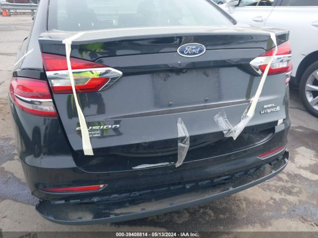 3FA6P0MU4KR182572 Ford Fusion Hybrid Sel