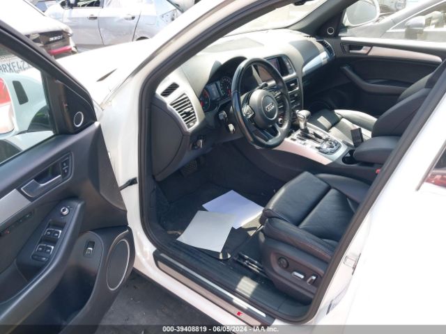 WA1M2AFP6HA050536 Audi Q5 2.0t Premium