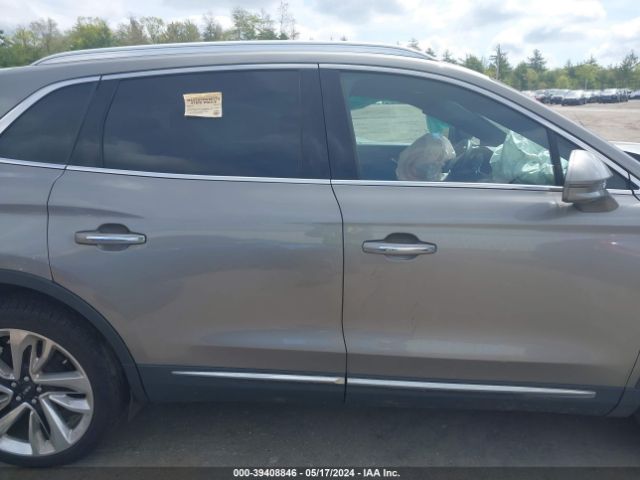 2LMTJ8LR7GBL83317 Lincoln Mkx Reserve