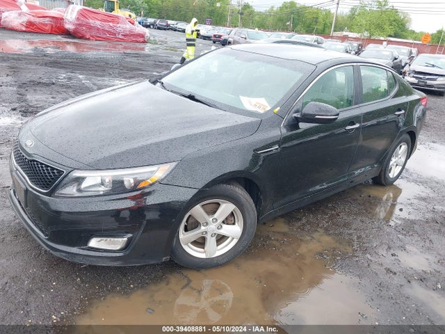 KIA Optima Lx 2015 KNAGM4A78F5663928 Image 2