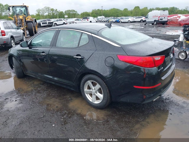 KIA Optima Lx 2015 KNAGM4A78F5663928 Image 3