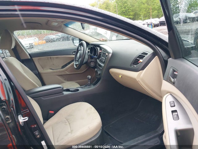 KIA Optima Lx 2015 KNAGM4A78F5663928 Image 5
