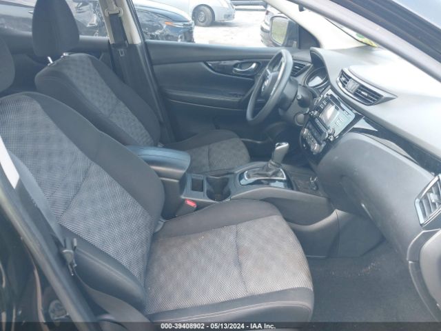 JN1BJ1CR3HW108744 Nissan Rogue Sport Sv