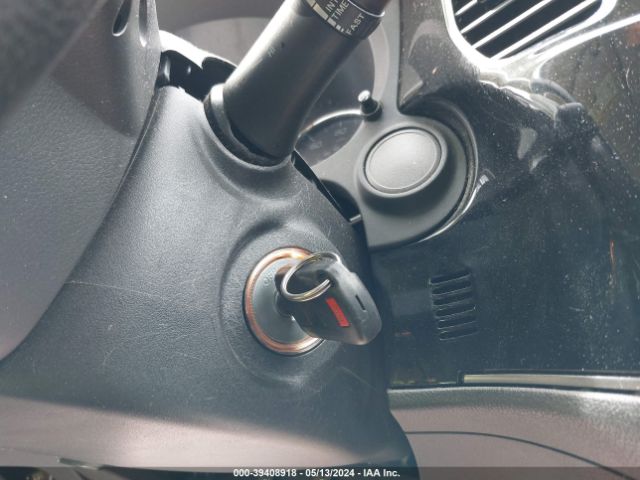 JA4AZ2A38HZ015281 Mitsubishi Outlander Es