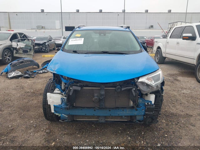 Toyota RAV4 LE 2018 JTMZFREV0JJ211001 Image 6