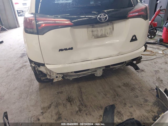 Toyota Rav4 Adventure 2018 2T3RFREV1JW791988 Image 18