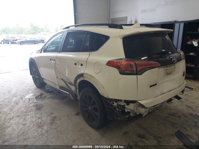 Toyota Rav4 Adventure 2018 2T3RFREV1JW791988 Image 3