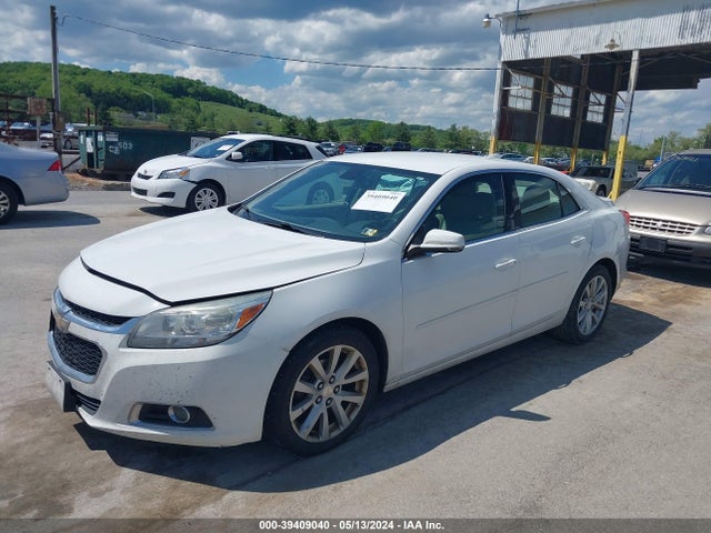 Chevrolet MALIBU 2LT 2015 1G11D5SL3FU126828 Image 2