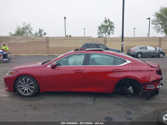 58ABZ1B13KU002299 Lexus ES 350