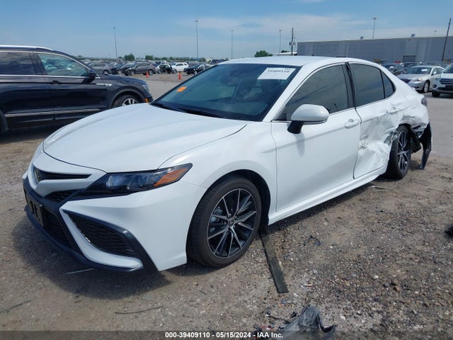Toyota CAMRY SE 2024 4T1T11AK2RU891958 Image 2