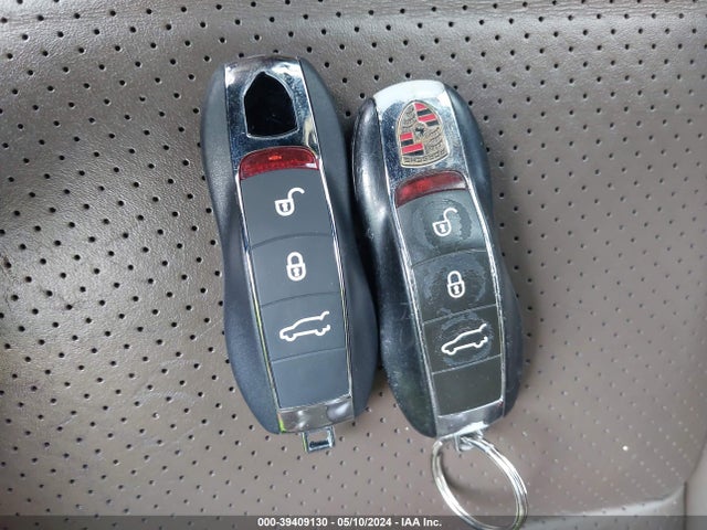 2012 PORSCHE CAYENNE WP1AA2A2XCLA04944 Photo 10