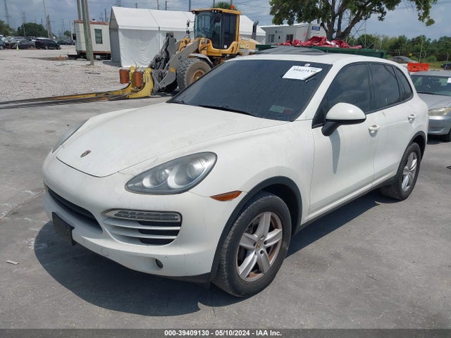 2012 PORSCHE CAYENNE WP1AA2A2XCLA04944 Photo 1