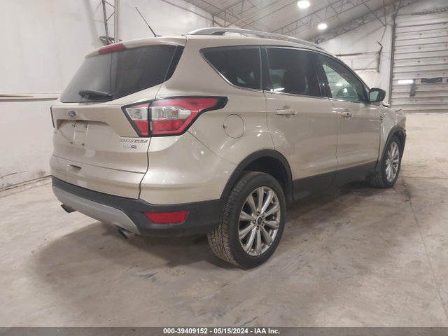 Ford Escape Titanium 2017 1FMCU9J93HUF10121 Image 4