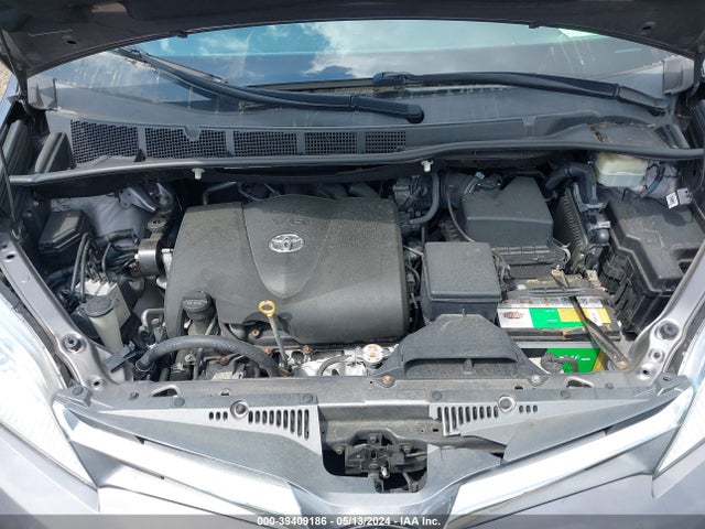 Toyota Sienna Xle 8 Passenger 2018 5TDYZ3DC0JS933197 Image 10