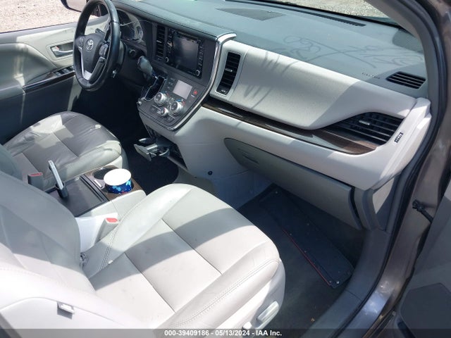 Toyota Sienna Xle 8 Passenger 2018 5TDYZ3DC0JS933197 Image 5
