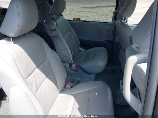 Toyota Sienna Xle 8 Passenger 2018 5TDYZ3DC0JS933197 Image 8